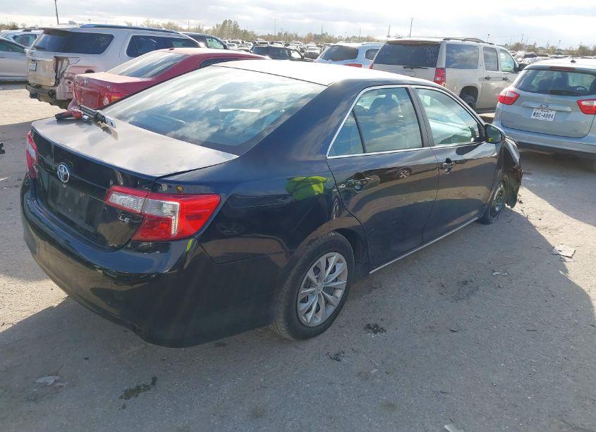 Photo 4 of 2013 Toyota Camry LE (VIN 4T4BF1FK2DR289551)