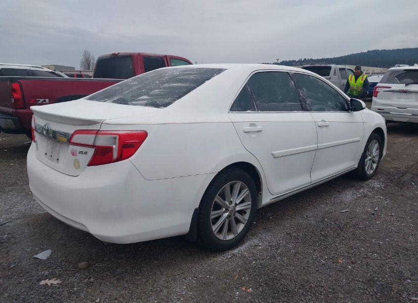 Photo 4 of 2013 Toyota Camry XLE (VIN 4T4BF1FK2DR290716)
