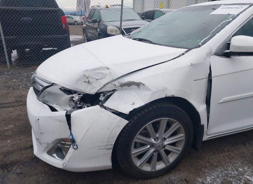 Photo 6 of 2013 Toyota Camry XLE (VIN 4T4BF1FK2DR290716)