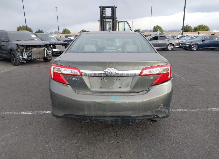 Photo 16 of 2013 Toyota Camry XLE (VIN 4T4BF1FK2DR295494)