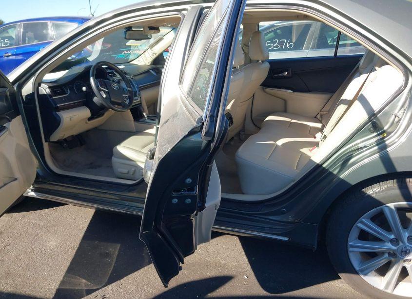 Photo 8 of 2013 Toyota Camry XLE (VIN 4T4BF1FK2DR295494)