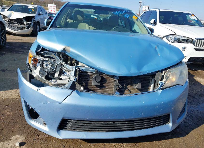 Photo 13 of 2013 Toyota Camry LE (VIN 4T4BF1FK2DR296189)