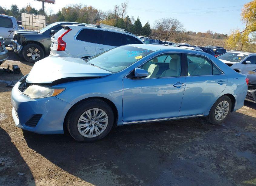 Photo 15 of 2013 Toyota Camry LE (VIN 4T4BF1FK2DR296189)