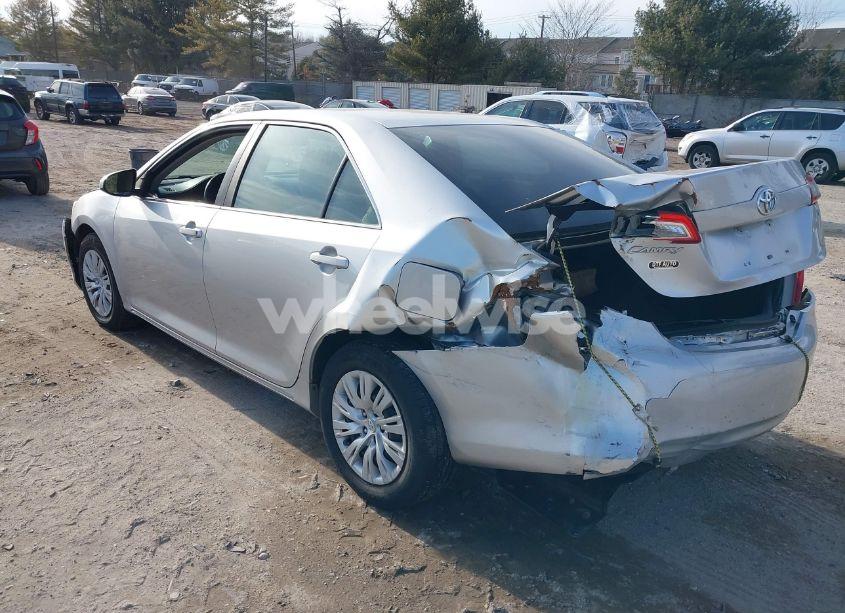 Photo 3 of 2013 Toyota Camry LE (VIN 4T4BF1FK2DR319714)