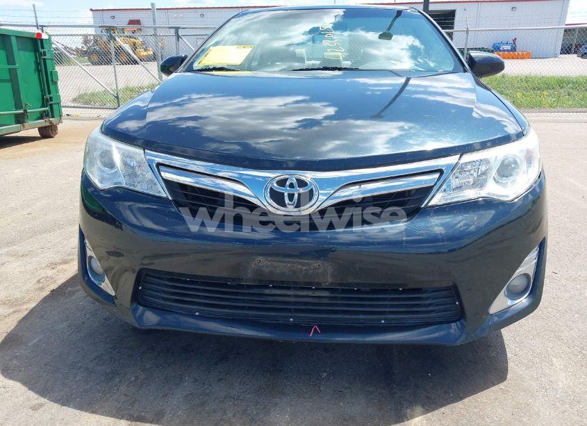 Photo 12 of 2014 Toyota Camry XLE (VIN 4T4BF1FK2ER351452)