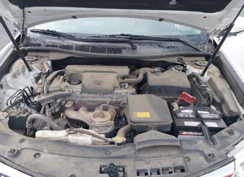 Photo 10 of 2014 Toyota Camry LE (VIN 4T4BF1FK2ER360295)