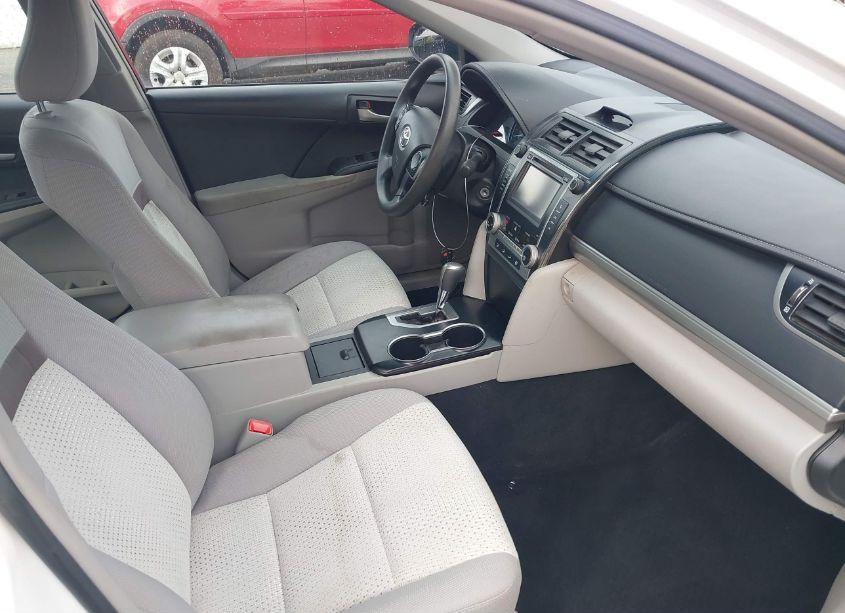 Photo 5 of 2014 Toyota Camry LE (VIN 4T4BF1FK2ER360295)