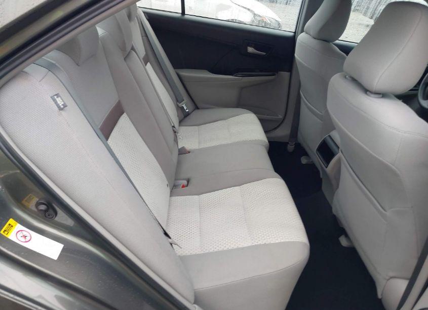 Photo 8 of 2014 Toyota Camry L/LE/SE/SE SPORT/XLE (VIN 4T4BF1FK2ER368302)