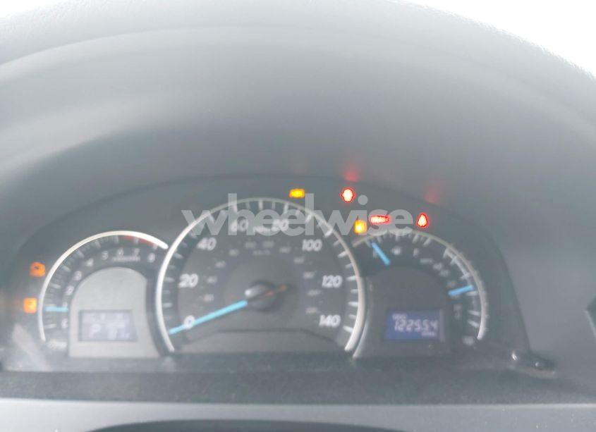 Photo 7 of 2014 Toyota Camry XLE (VIN 4T4BF1FK2ER396729)