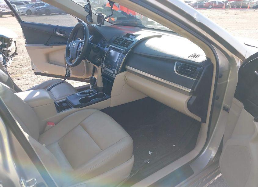 Photo 5 of 2014 Toyota Camry LE (VIN 4T4BF1FK2ER416381)