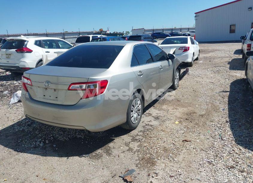 Photo 4 of 2014 Toyota Camry LE (VIN 4T4BF1FK2ER423556)