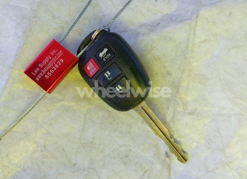 Photo 11 of 2014 Toyota Camry LE (VIN 4T4BF1FK2ER427218)