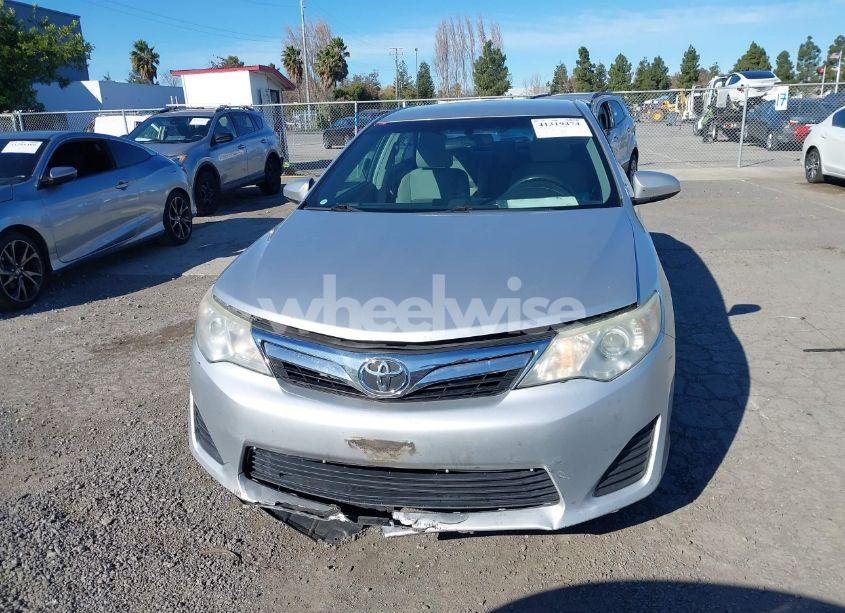 Photo 12 of 2014 Toyota Camry LE (VIN 4T4BF1FK2ER427218)