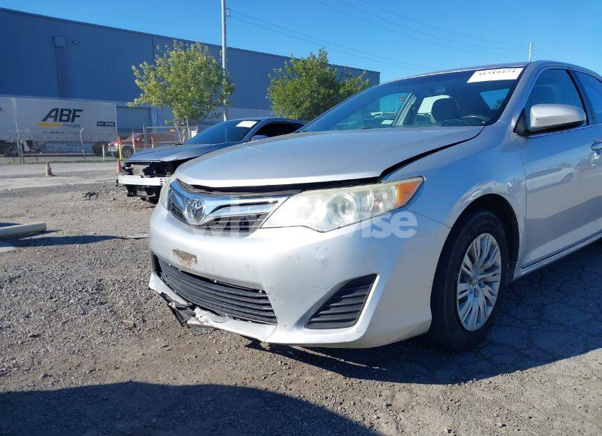 Photo 6 of 2014 Toyota Camry LE (VIN 4T4BF1FK2ER427218)