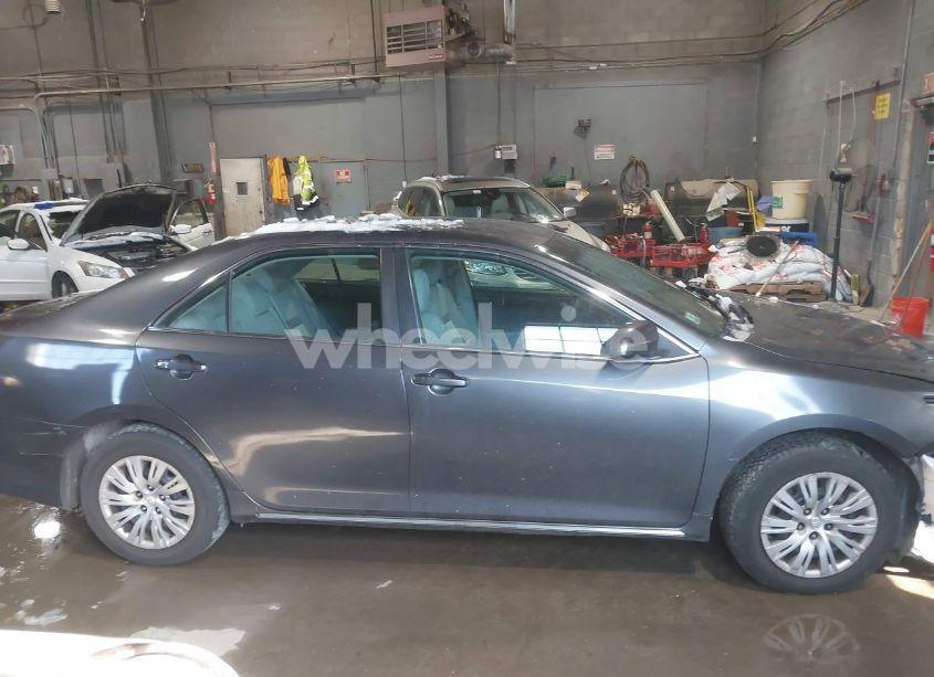 Photo 13 of 2014 Toyota Camry LE (VIN 4T4BF1FK2ER432760)