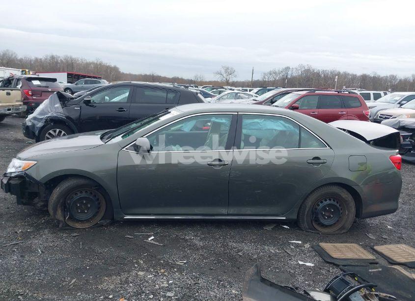 Photo 14 of 2014 Toyota Camry LE (VIN 4T4BF1FK2ER437781)