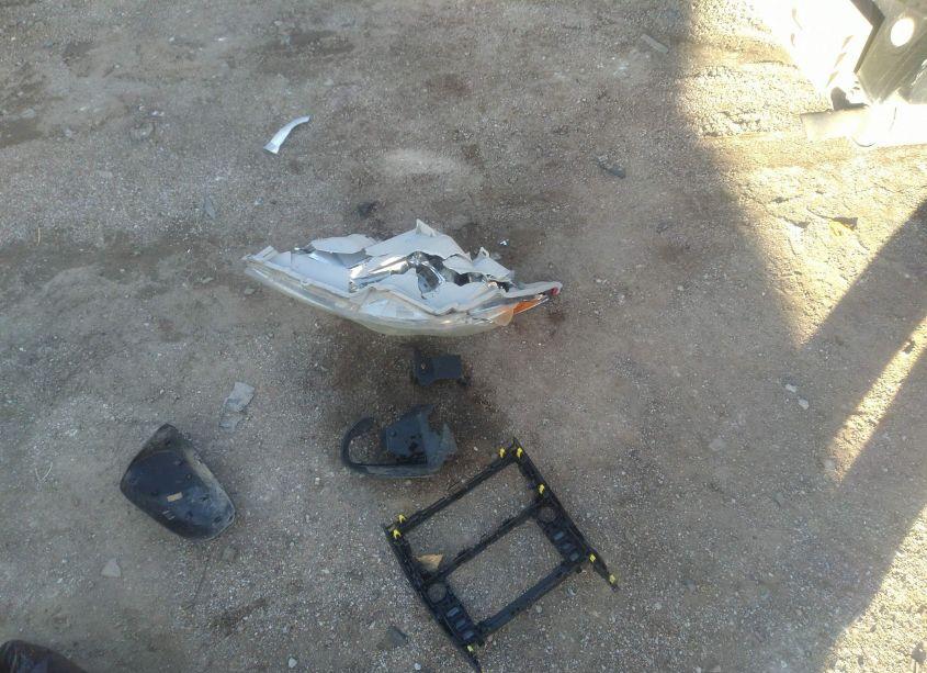 Photo 11 of 2014 Toyota Camry LE (VIN 4T4BF1FK2ER439658)