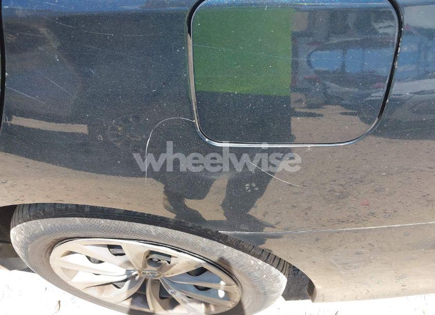 Photo 20 of 2015 Toyota Camry LE (VIN 4T4BF1FK2FR457823)