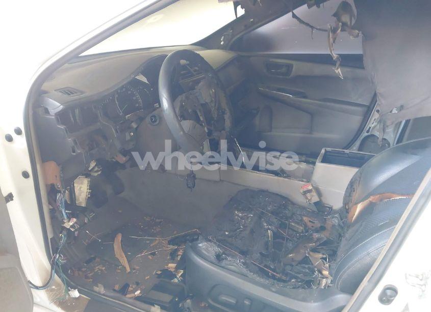 Photo 6 of 2015 Toyota Camry LE (VIN 4T4BF1FK2FR480034)