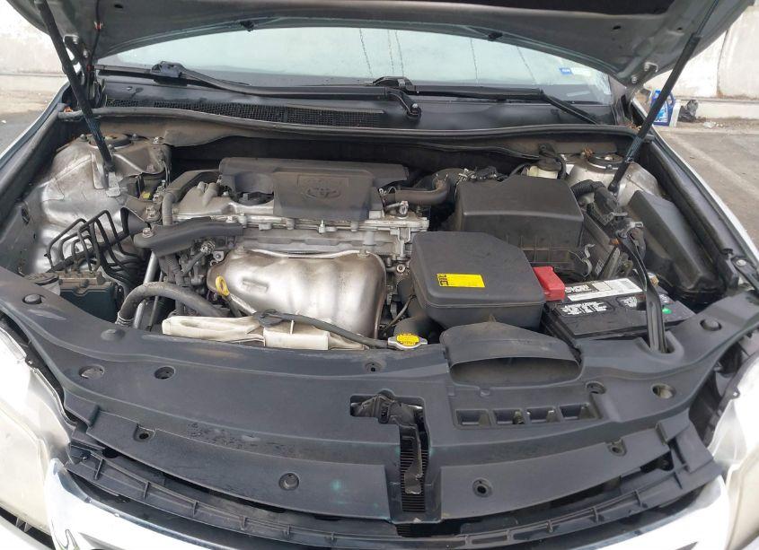 Photo 10 of 2015 Toyota Camry LE (VIN 4T4BF1FK2FR486299)