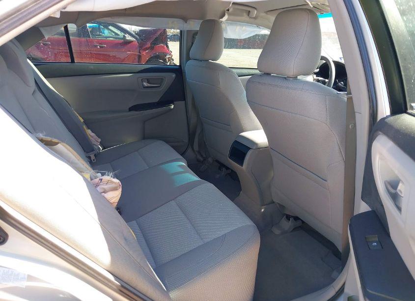 Photo 8 of 2015 Toyota Camry LE (VIN 4T4BF1FK2FR495648)