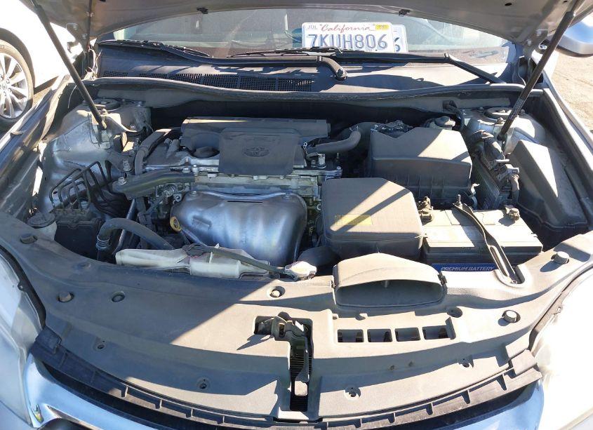 Photo 10 of 2015 Toyota Camry LE (VIN 4T4BF1FK2FR496878)