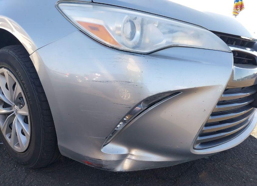 Photo 17 of 2015 Toyota Camry LE (VIN 4T4BF1FK2FR496878)