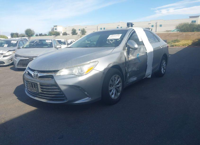 Photo 2 of 2015 Toyota Camry LE (VIN 4T4BF1FK2FR496878)