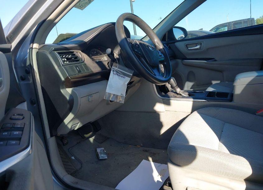 Photo 5 of 2015 Toyota Camry LE (VIN 4T4BF1FK2FR496878)