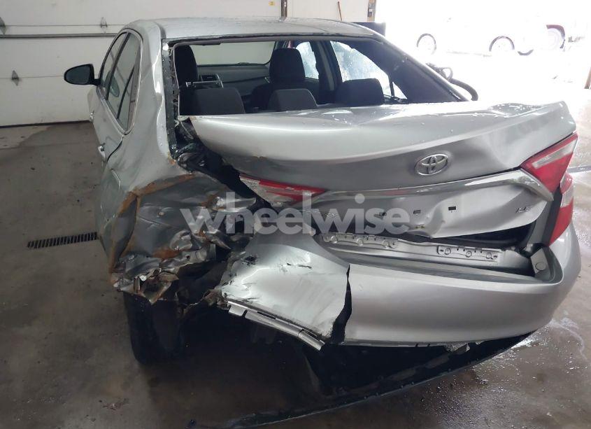 Photo 6 of 2015 Toyota Camry LE (VIN 4T4BF1FK2FR511962)