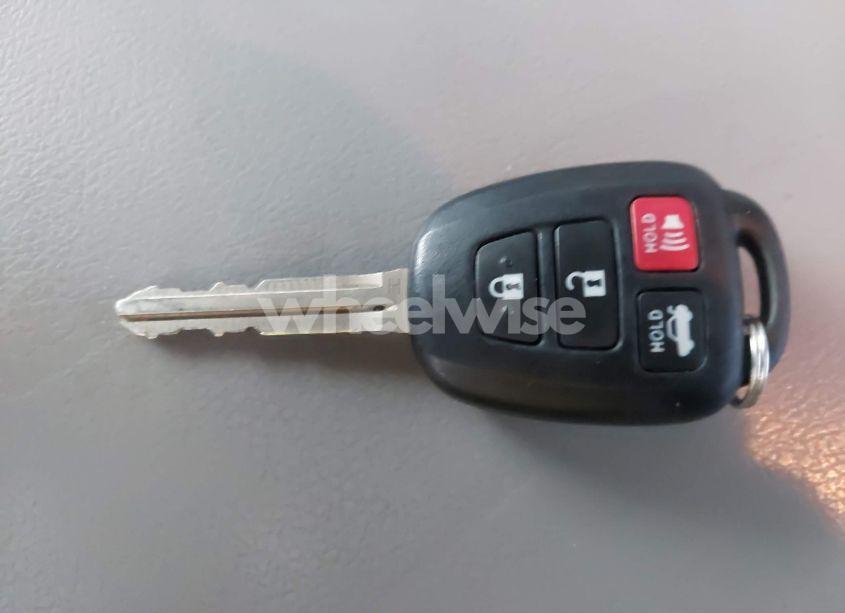 Photo 11 of 2015 Toyota Camry LE (VIN 4T4BF1FK2FR513551)