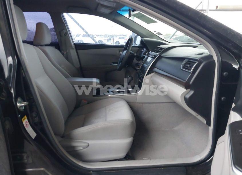 Photo 5 of 2015 Toyota Camry LE (VIN 4T4BF1FK2FR513551)