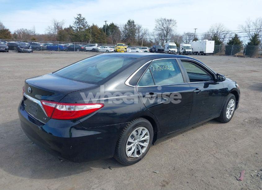 Photo 4 of 2016 Toyota Camry LE (VIN 4T4BF1FK2GR522770)