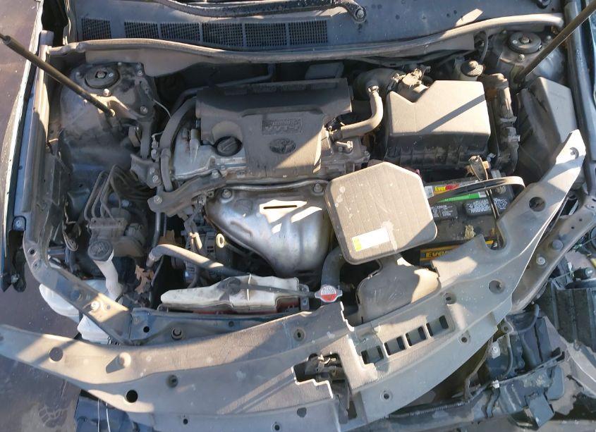 Photo 10 of 2016 Toyota Camry LE (VIN 4T4BF1FK2GR534661)