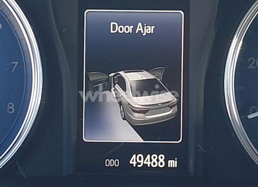 Photo 15 of 2016 Toyota Camry LE (VIN 4T4BF1FK2GR539858)