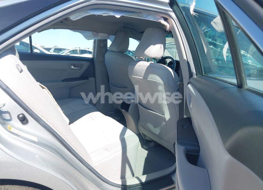 Photo 8 of 2016 Toyota Camry LE (VIN 4T4BF1FK2GR539858)