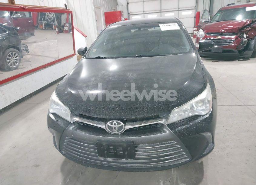 Photo 13 of 2016 Toyota Camry XLE (VIN 4T4BF1FK2GR544574)