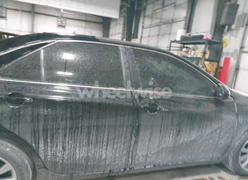 Photo 14 of 2016 Toyota Camry XLE (VIN 4T4BF1FK2GR544574)