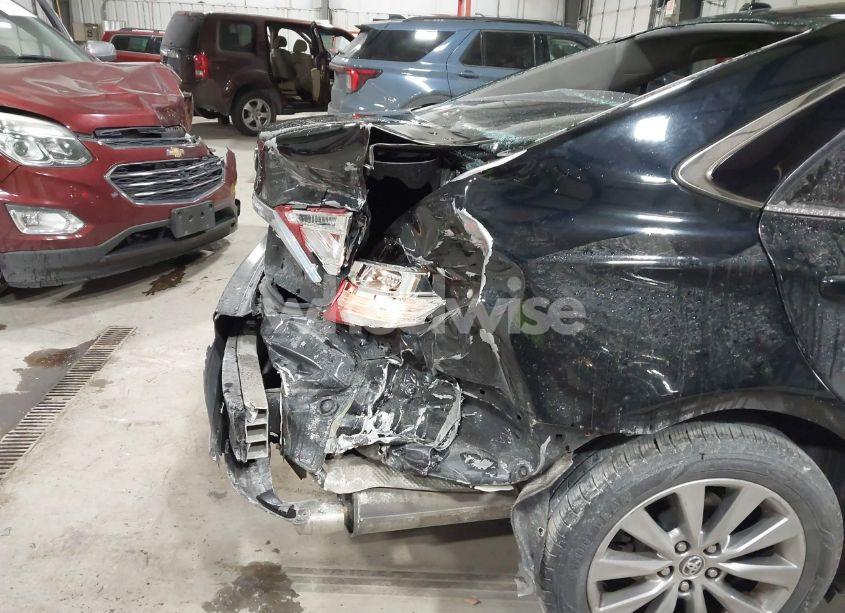 Photo 20 of 2016 Toyota Camry XLE (VIN 4T4BF1FK2GR544574)