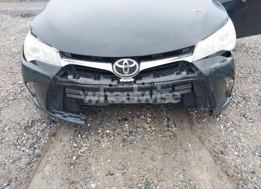 Photo 6 of 2016 Toyota Camry LE (VIN 4T4BF1FK2GR547930)