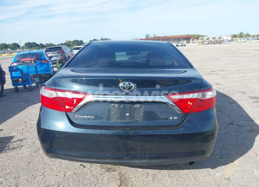 Photo 16 of 2016 Toyota Camry LE (VIN 4T4BF1FK2GR552724)