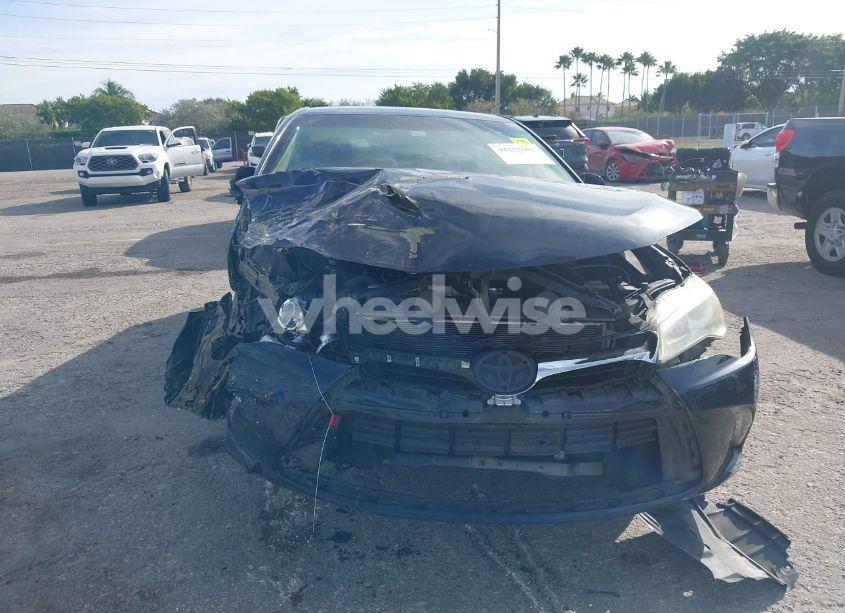 Photo 6 of 2016 Toyota Camry LE (VIN 4T4BF1FK2GR552724)