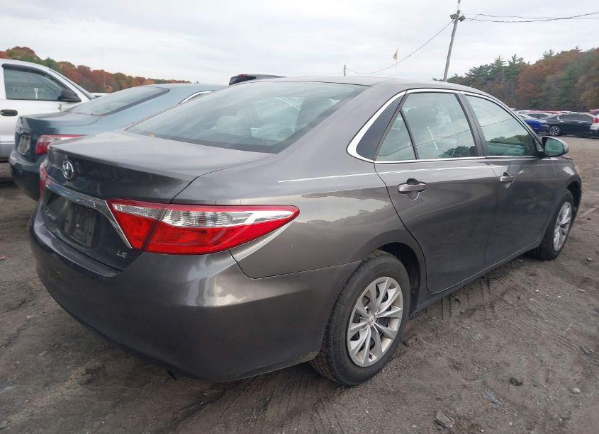 Photo 4 of 2016 Toyota Camry LE (VIN 4T4BF1FK2GR566753)