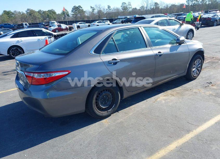 Photo 4 of 2016 Toyota Camry LE (VIN 4T4BF1FK2GR567577)