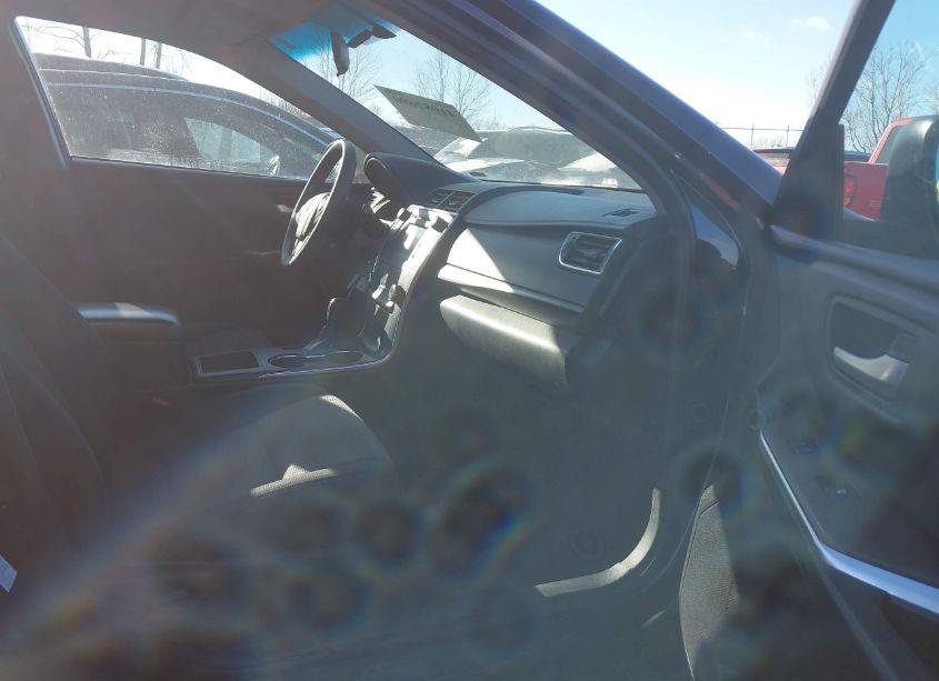 Photo 5 of 2016 Toyota Camry LE (VIN 4T4BF1FK2GR576439)