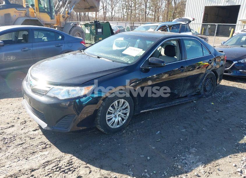 Photo 2 of 2012 Toyota Camry LE (VIN 4T4BF1FK3CR213786)