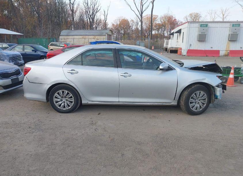 Photo 13 of 2012 Toyota Camry LE (VIN 4T4BF1FK3CR229082)