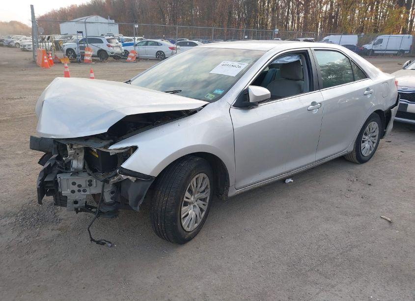 Photo 2 of 2012 Toyota Camry LE (VIN 4T4BF1FK3CR229082)