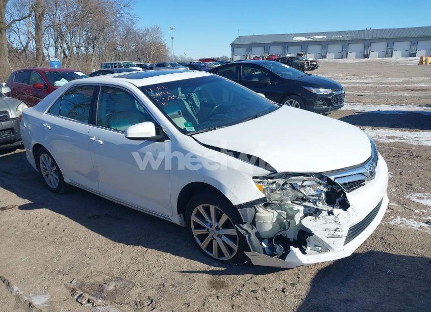 2012 Toyota Camry XLE (VIN 4T4BF1FK3CR231429) main photo