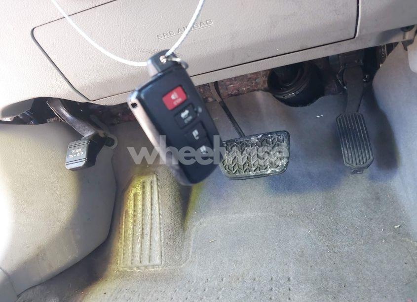 Photo 11 of 2012 Toyota Camry XLE (VIN 4T4BF1FK3CR231429)